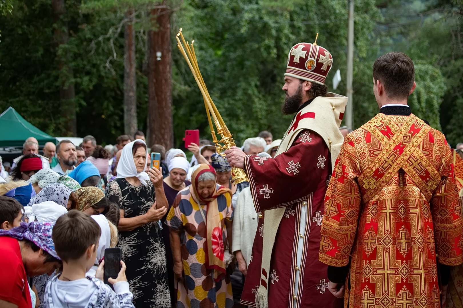 лазаревское храм