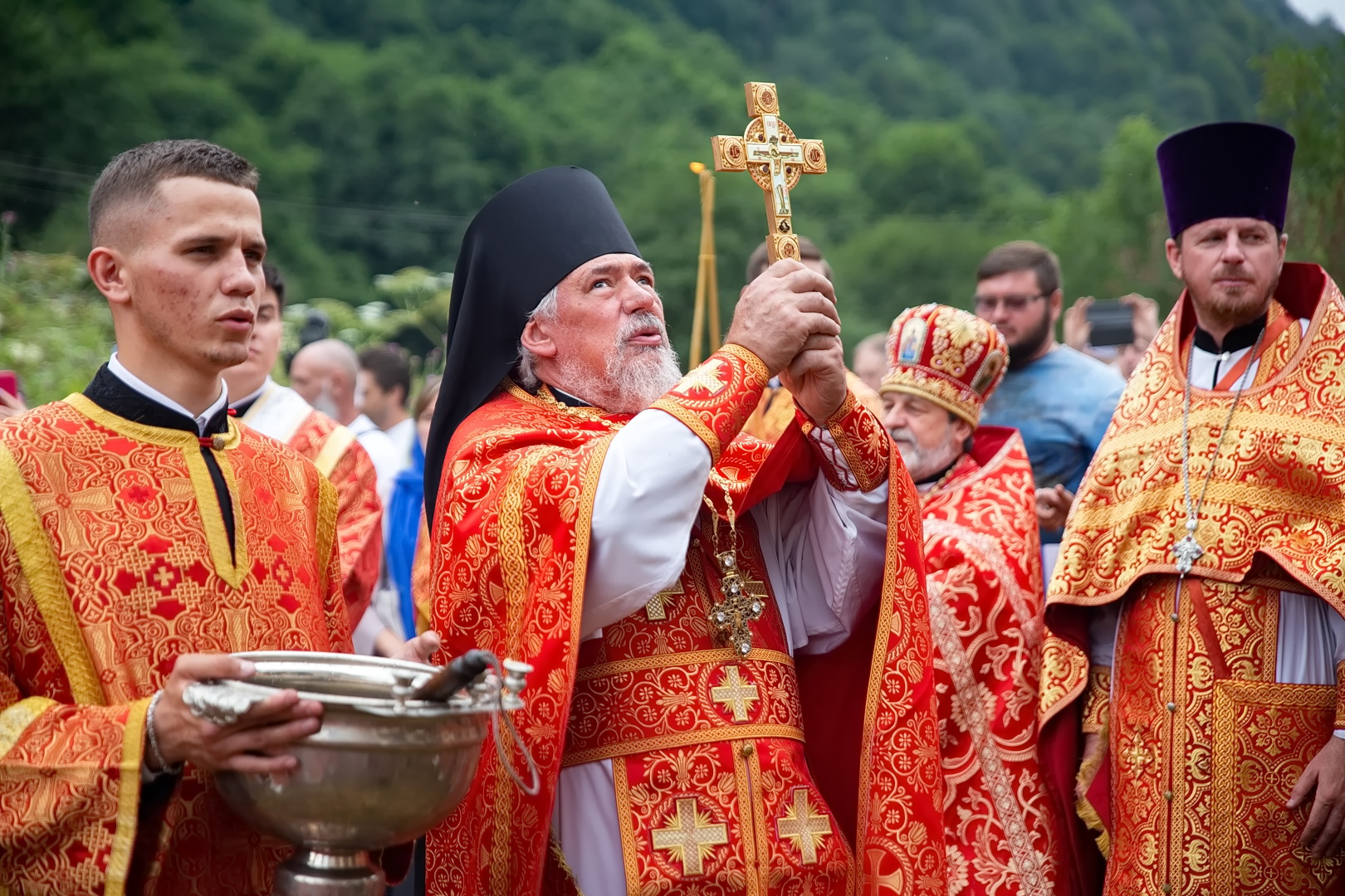 лазаревское храм