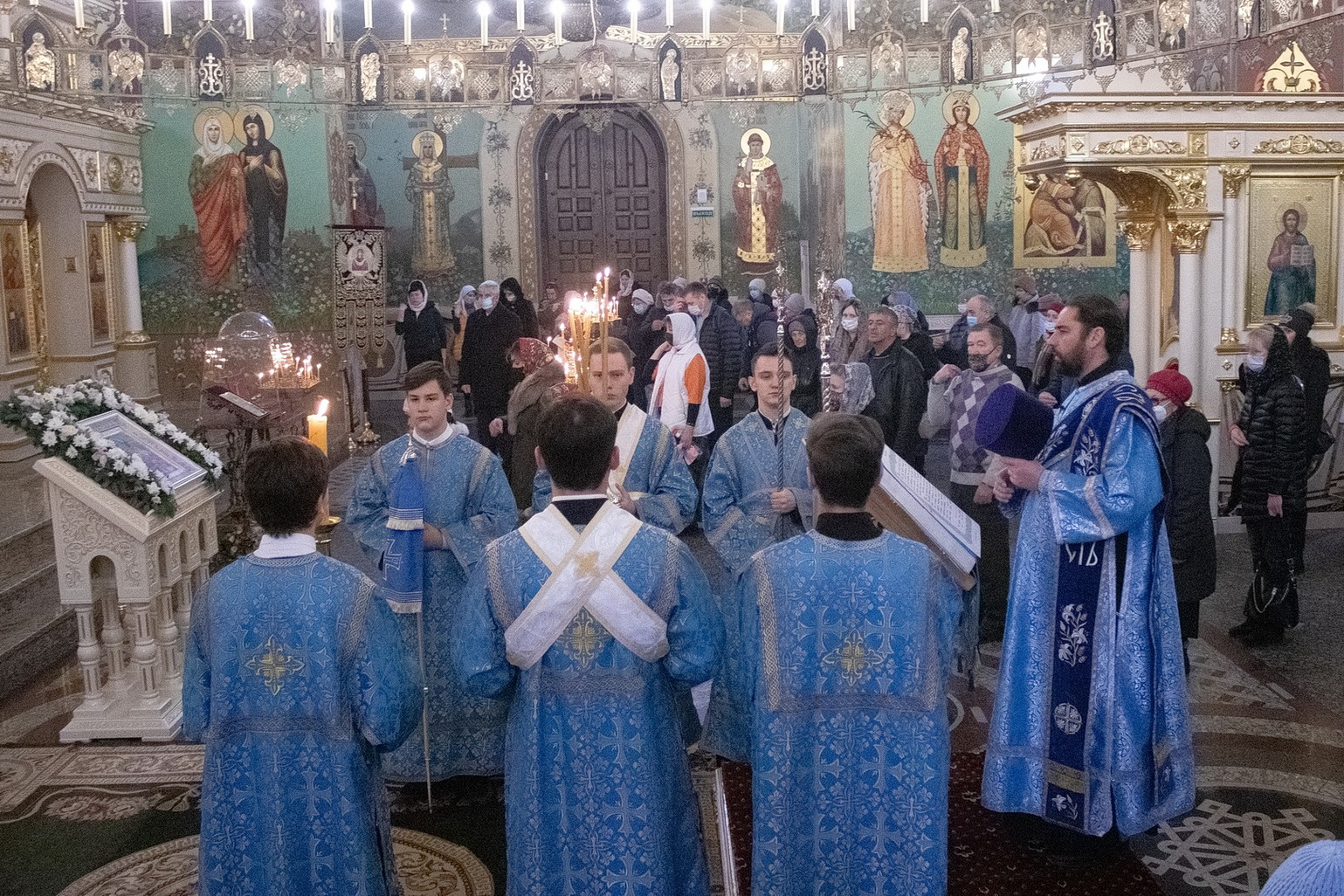 Расписание служб в спасском храме. Феофилакт Курьянов.