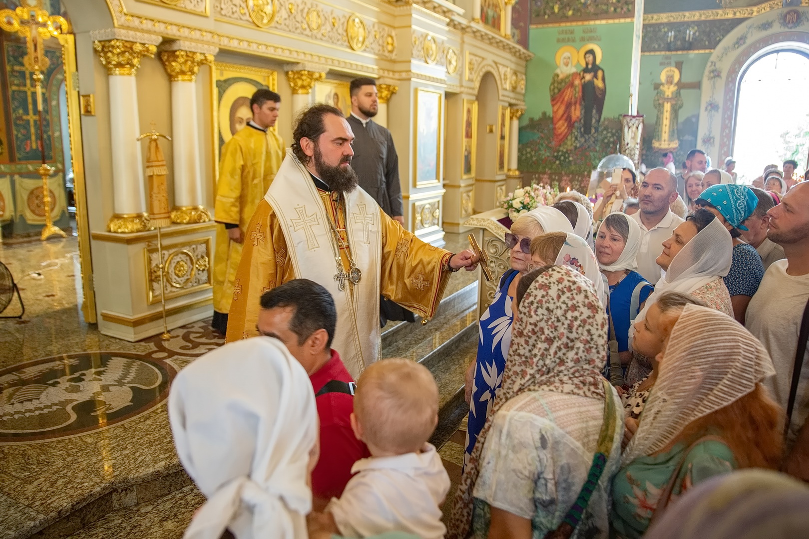 Спасский собор Минусинск крещение