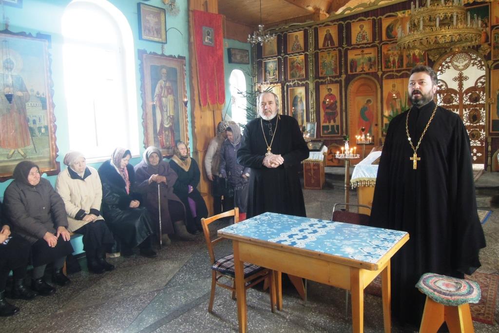 Погода в курджиново. Храм в Курджиново. Православная Церковь в Курджиново Карачаево Черкесия. Храм Святого Тихона Курджиново. Администрация села Курджиново.