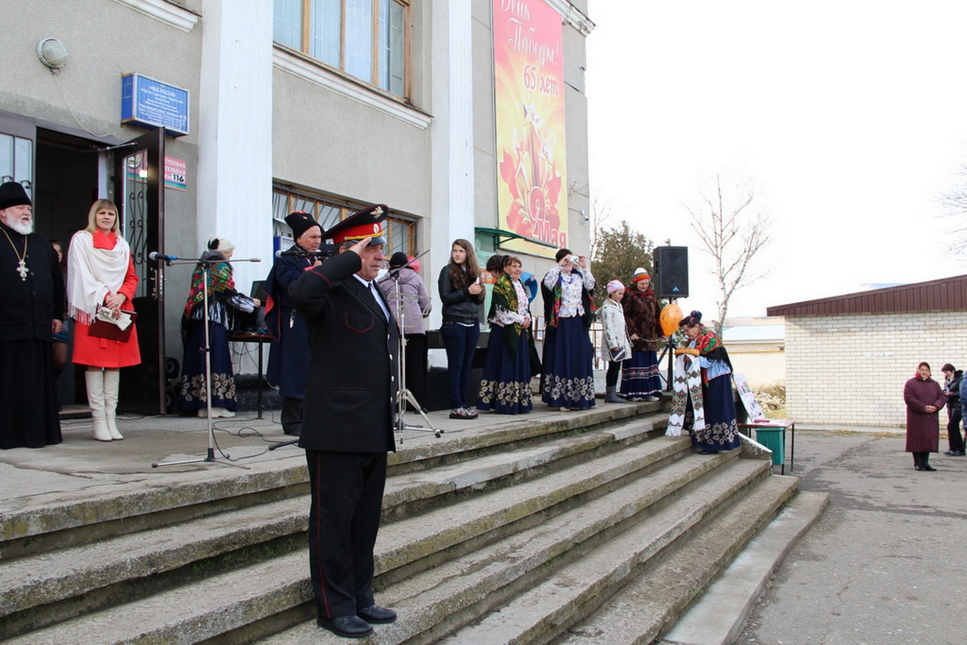 Погода в исправной. Исправная станица Краснодарский край. Глава станицы Исправной. Станице Зеленчукской исполнилось 156 лет. Престольный день в Исправной 1994 год.